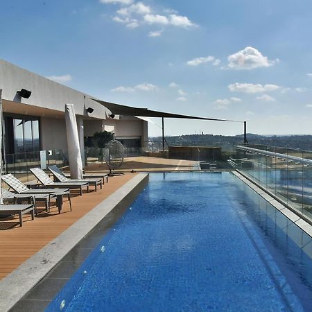 פרטוריה Menlyn Maine Luxury Rentals מראה חיצוני תמונה