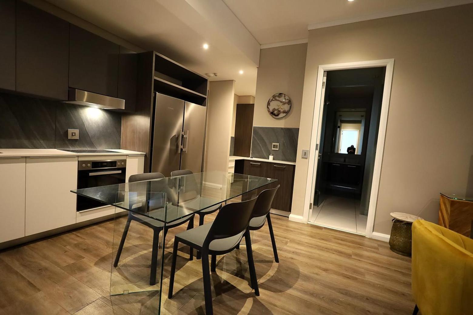 פרטוריה Menlyn Maine Luxury Rentals מראה חיצוני תמונה